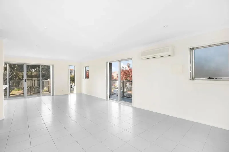 24a Eckley Street, Gungahlin, photo 2