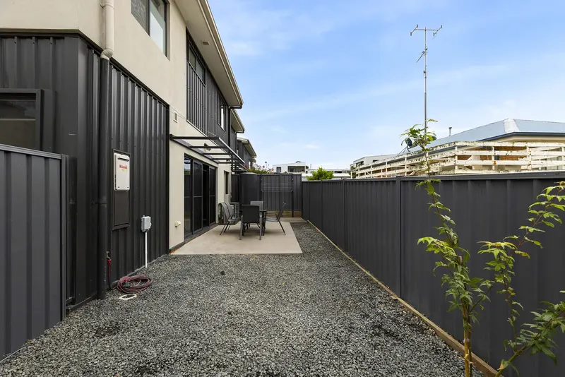 1/4 Powell Street, Queanbeyan East, photo 12