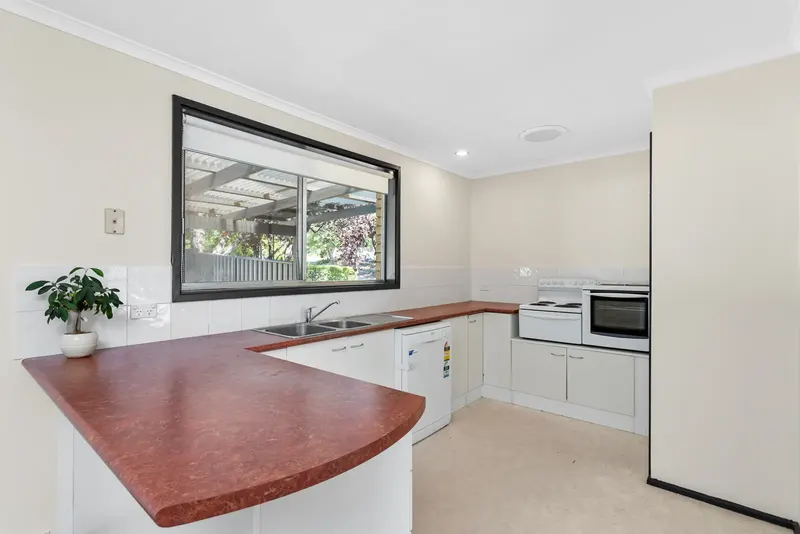 70 Ragless Circuit, Kambah, photo 3