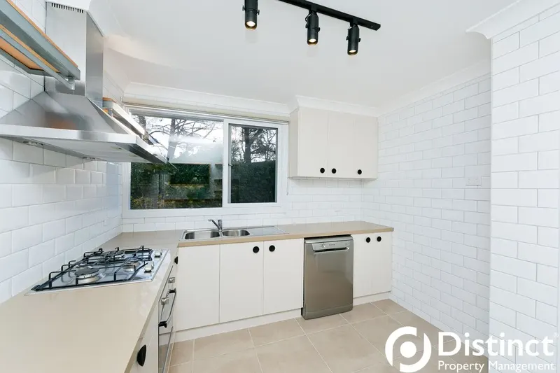 77 Dooring Street, Dickson, photo 3