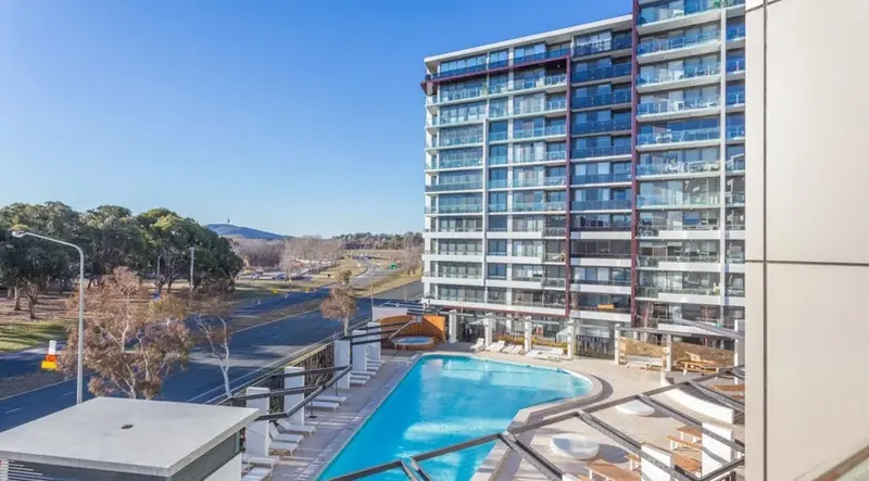 160/7 Irving Street, Phillip, photo 12