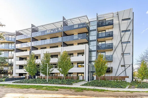 42/115 Canberra Avenue, Griffith, photo 1