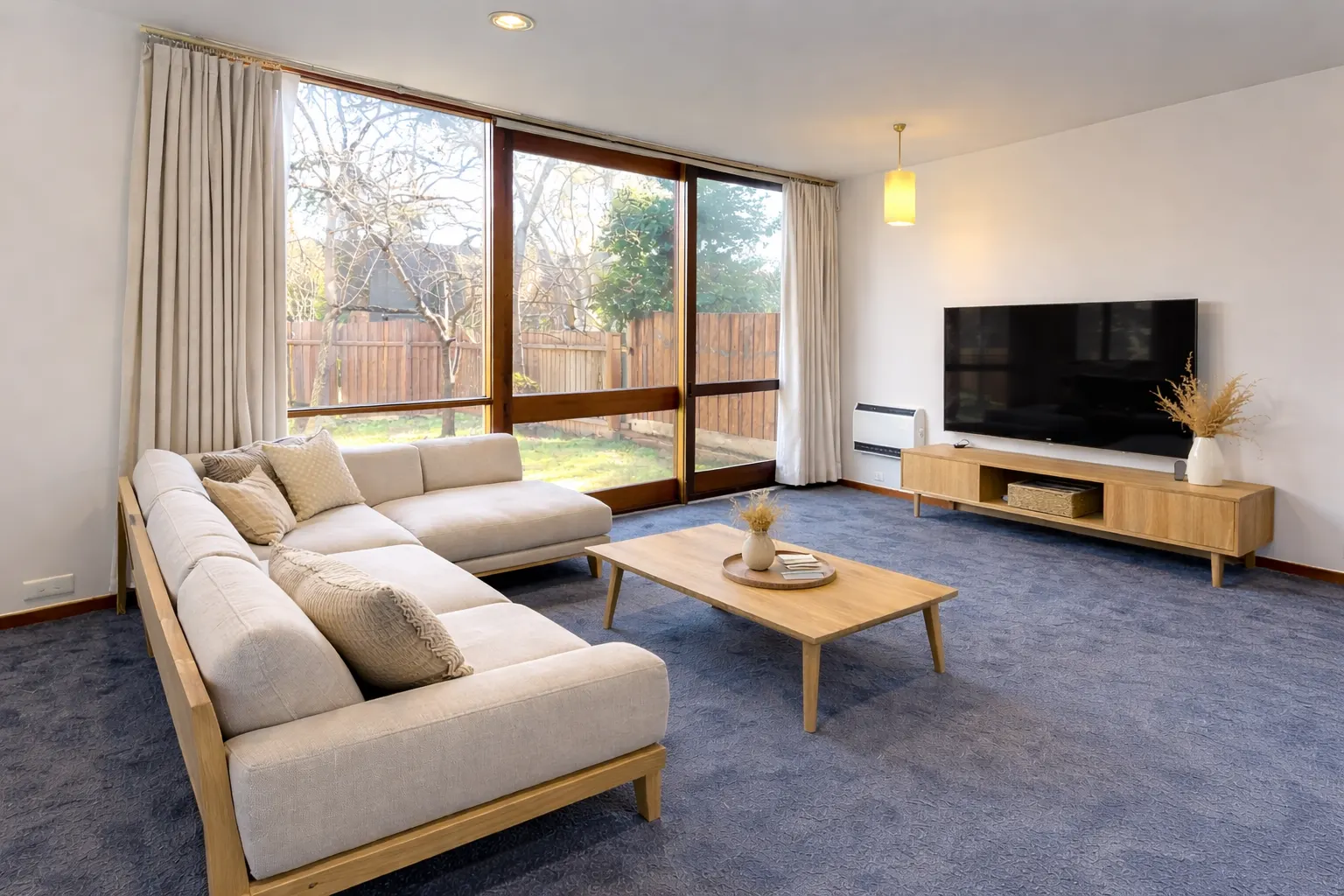 16 Cornish Place, Holder, photo 1
