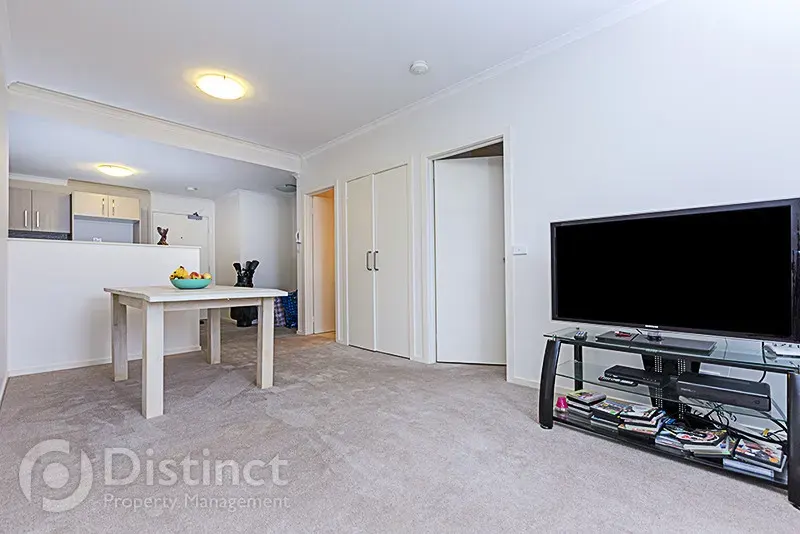 203/48 Gungahlin Place, Gungahlin ACT 2912, photo 3