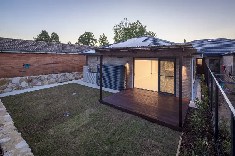 5b Conyers Street, Hughes, photo 11