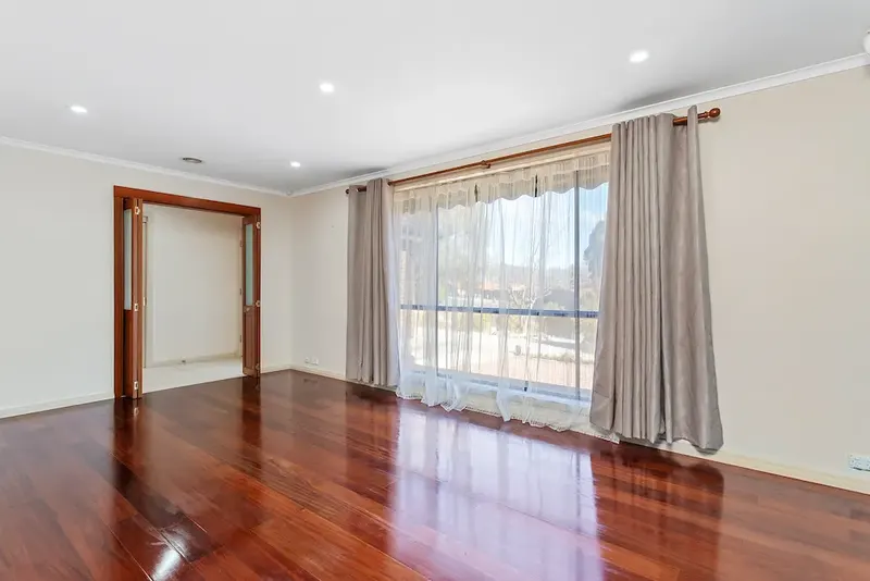 37 Deamer Court, Richardson, photo 3