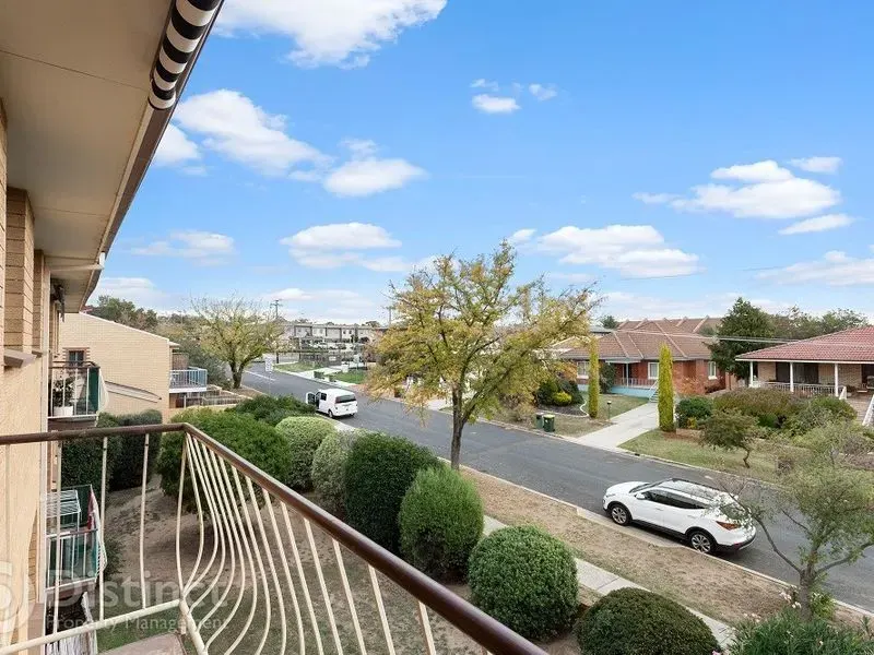 6/3 King Street, Queanbeyan, photo 3