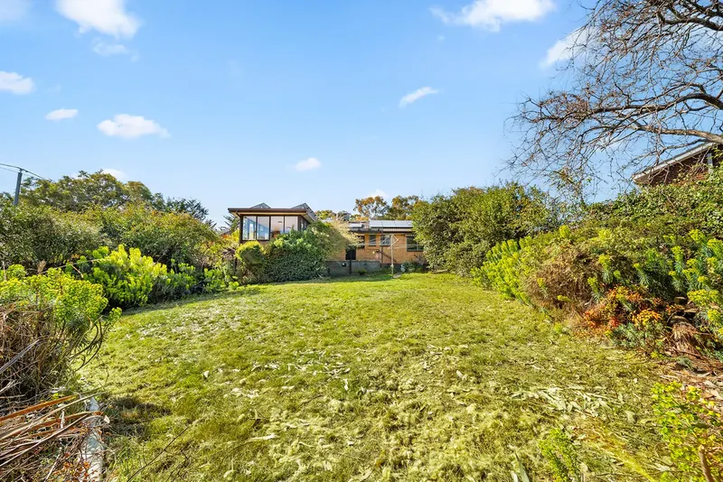 18 Ardlethan Street, Fisher, photo 14