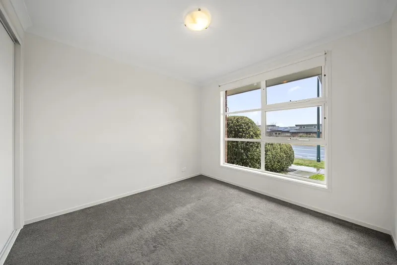 120 Burrumarra Avenue, Ngunnawal, photo 7