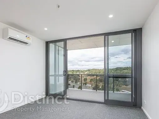 715/120 Eastern Valley Way, Belconnen, photo 4