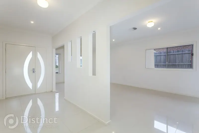 127 Samaria Street, Crace, photo 7