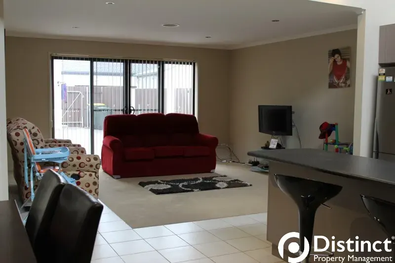 18 Ayrton Street, Gungahlin, photo 5