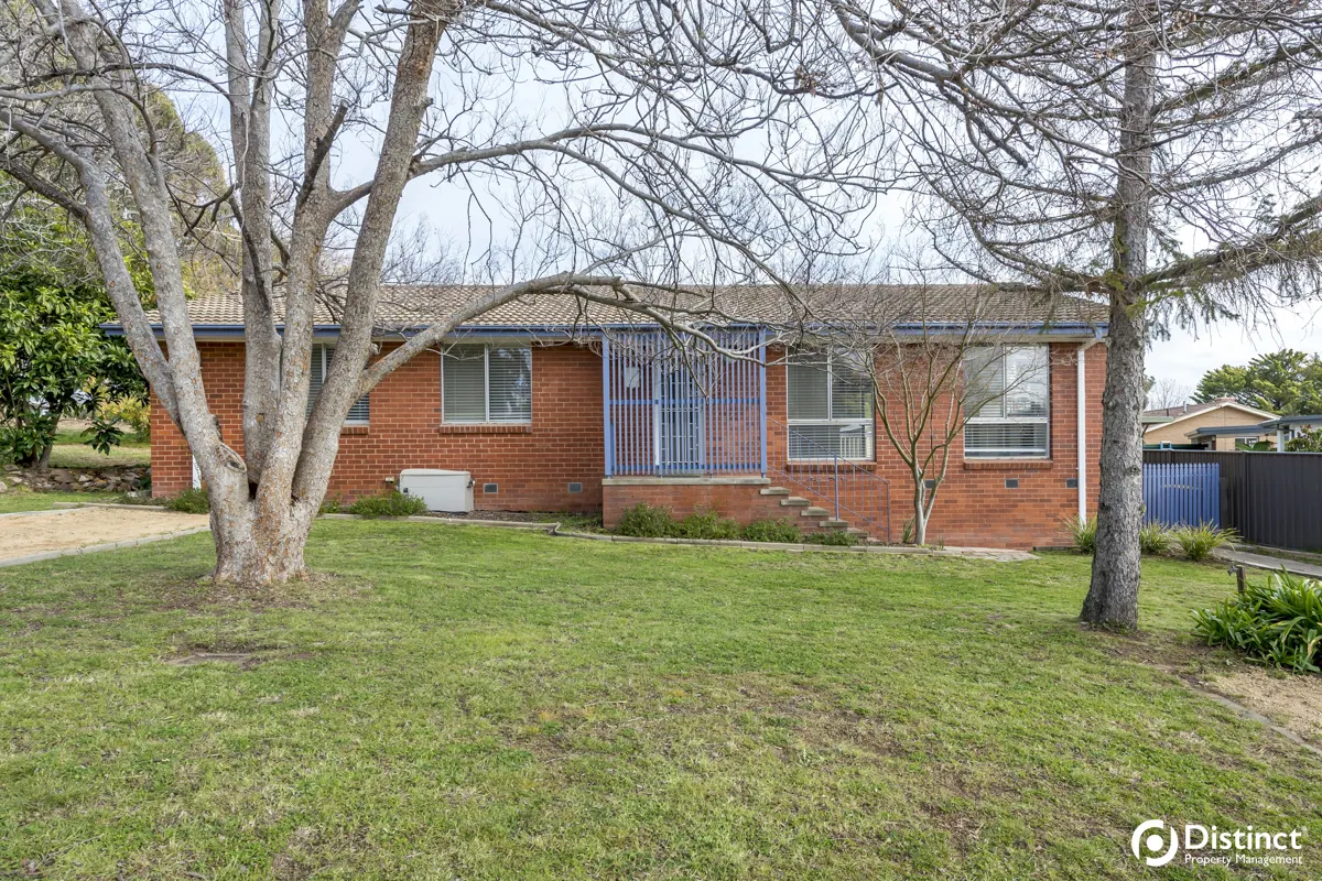 11 Nagara Street, Waramanga, photo 1