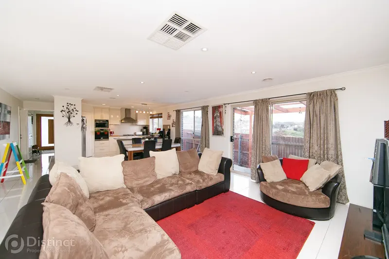136 Mabo Boulevard, Bonner, photo 3