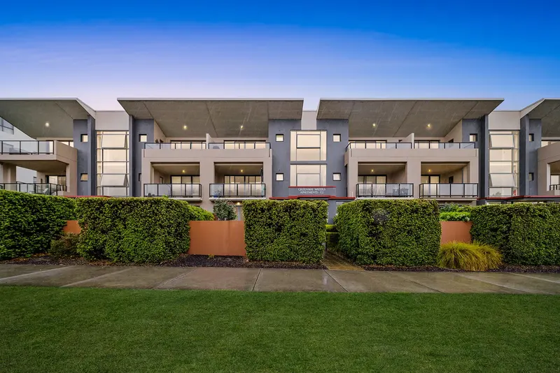 16/1 Drew Street, Greenway, photo 10