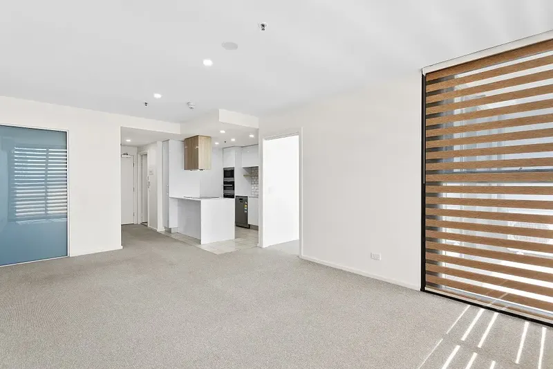 1503/120 Eastern Valley Way, Belconnen, photo 6