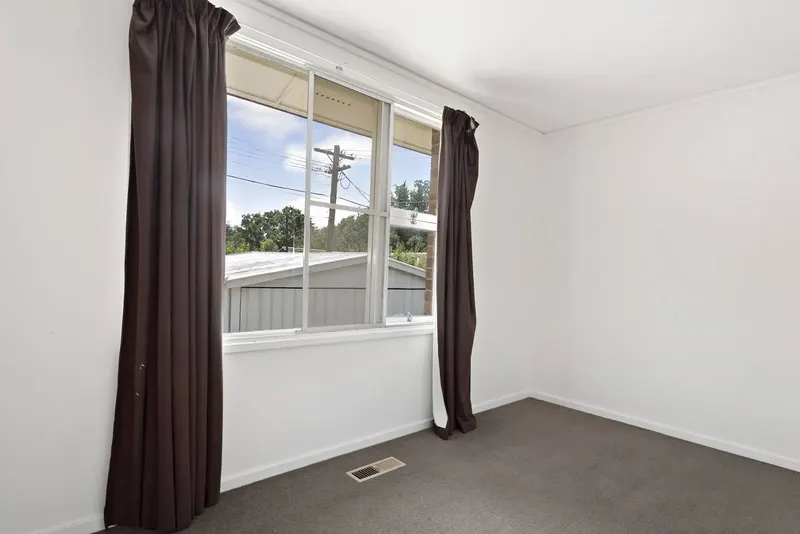 4 Earle Street, Lyneham, photo 9