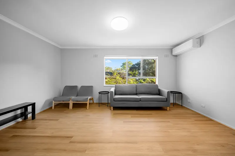 18/114 Blamey Crescent, Campbell, photo 2