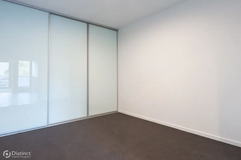 406/81 Cooyong Street, Reid, photo 11