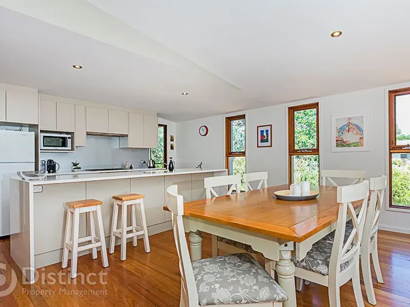 4 Steele Street, Hackett, photo 3