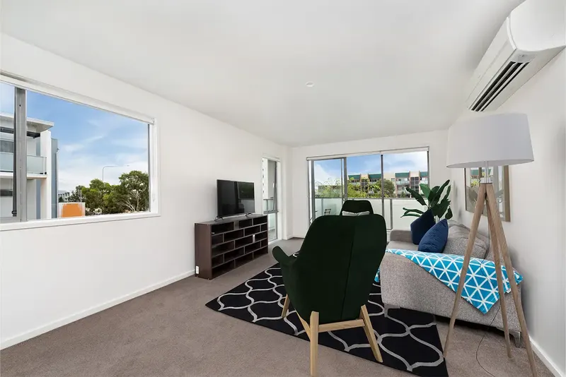 42/236 Flemington Road, Harrison ACT 2914, photo 3