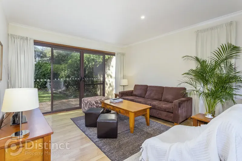 96 Bourne Street, Cook, photo 4