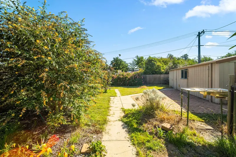 81 Melba Street, Downer, photo 14