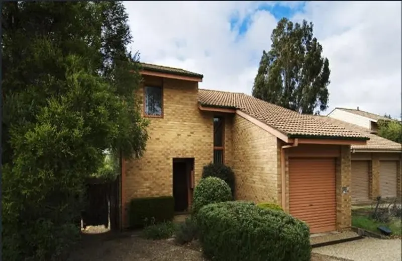 31 Strong Place, Belconnen