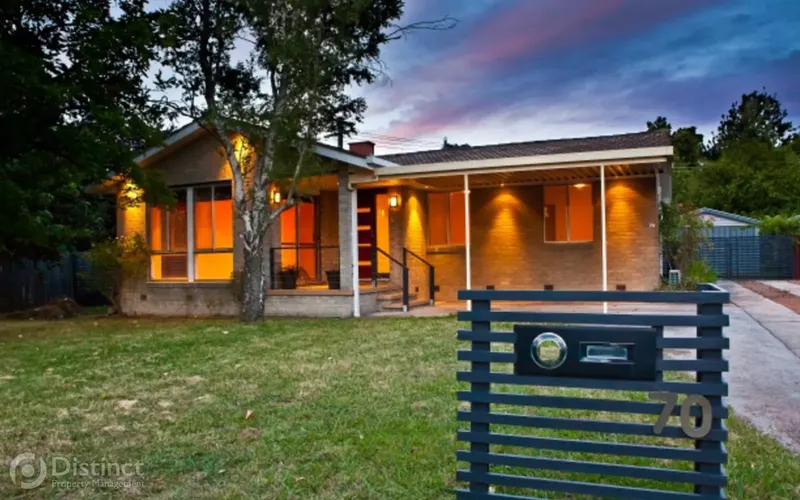 70 Nemarang Crescent, Waramanga, photo 2