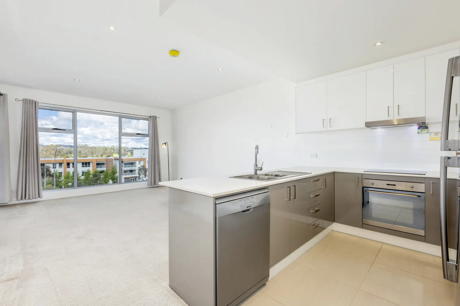 76/227 Flemington Road, Franklin, photo 1