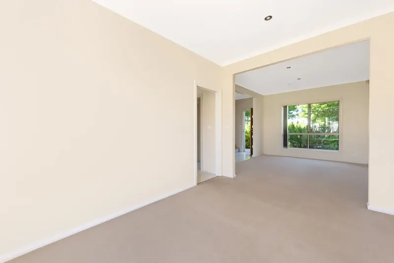 6 Cudgewa Lane, Harrison, photo 3