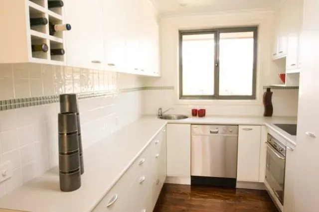 27 Broadbent Street, Scullin ACT 2614, photo 4
