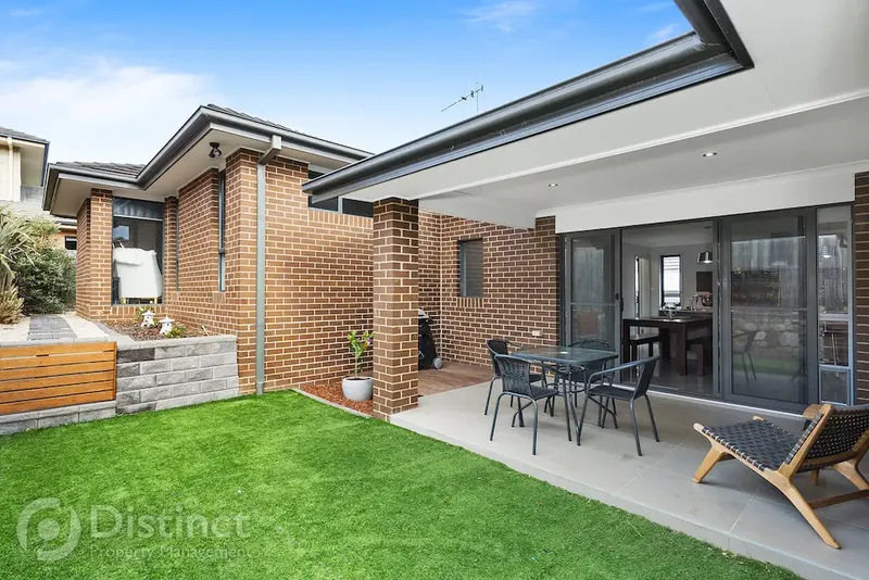 11 Eve Langley Street, Franklin, photo 14