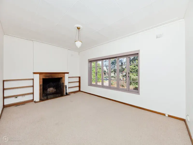 76 Limestone Avenue, Ainslie, photo 4