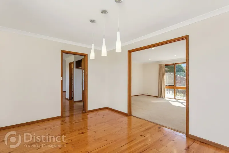 60 Mortlock Circuit, Kaleen, photo 5