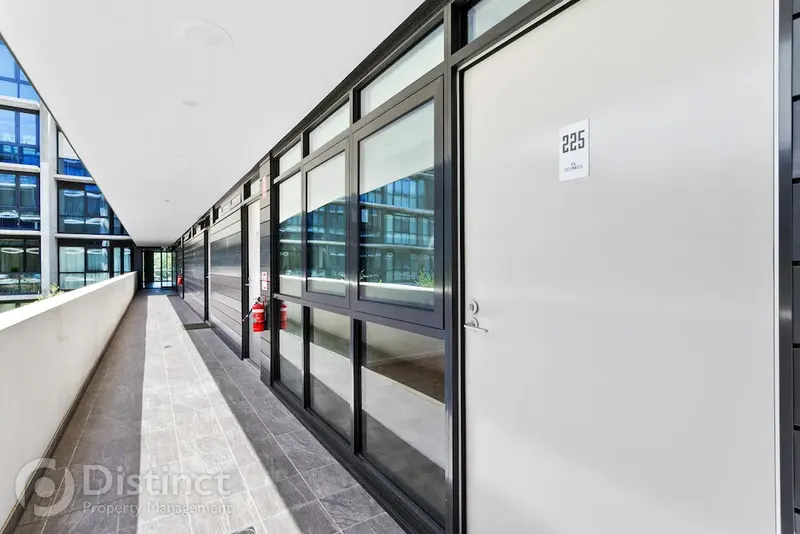 225/20 Anzac Park, Campbell, photo 3
