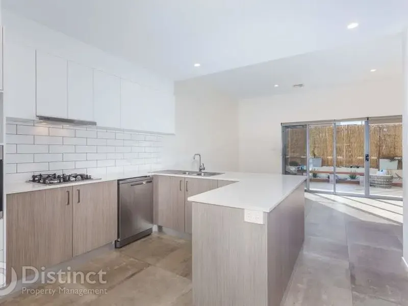 44 Gudamang Street, Ngunnawal, photo 3