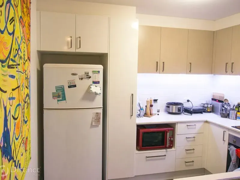 17/39 Jerrabomberra Avenue, Narrabundah, photo 3