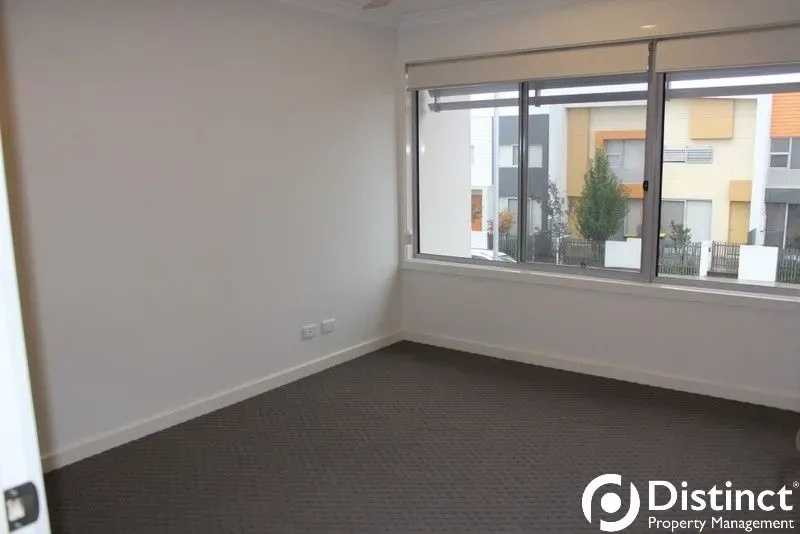 14 Errol Street, Crace, photo 7