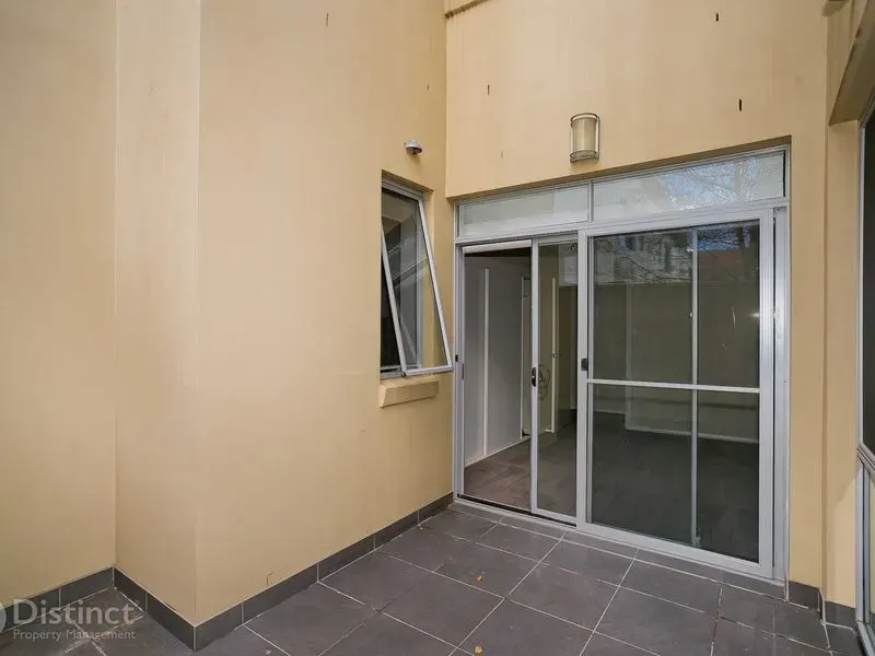2/67 Torrens Street, Braddon, photo 8