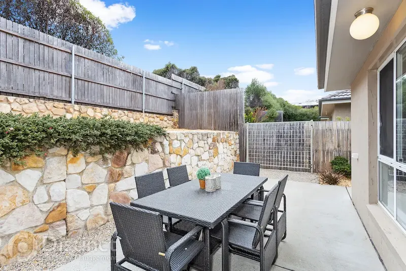 9 Helen Turner Street, Gungahlin, photo 13