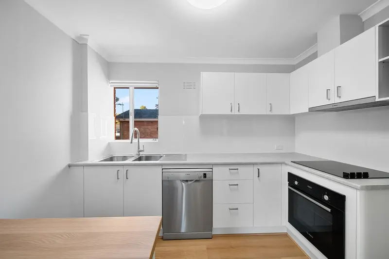 18/114 Blamey Crescent, Campbell, photo 5