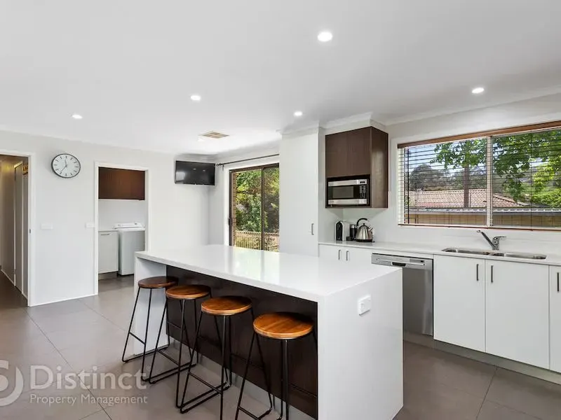15 Wheatley Street, Gowrie, photo 4