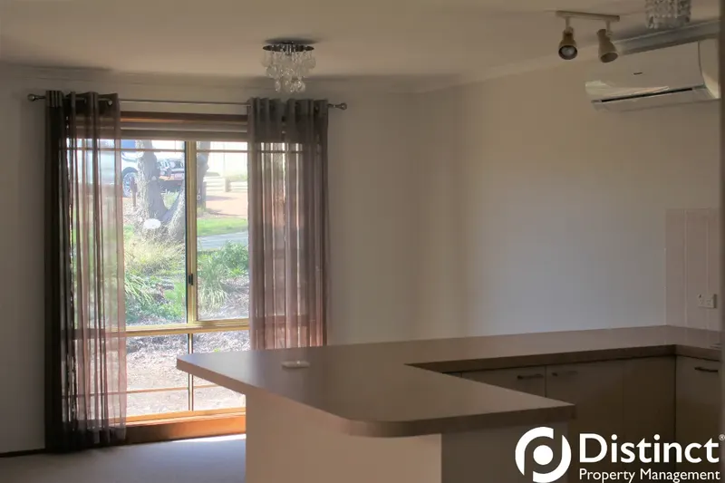 65 Bellchambers Crescent, Banks, photo 3
