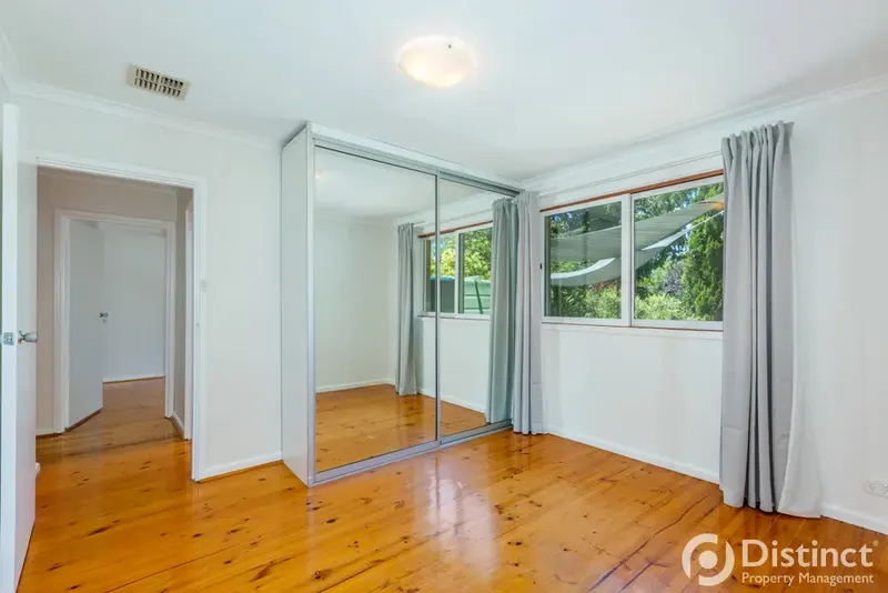 11 Swinden Street, Downer, photo 6
