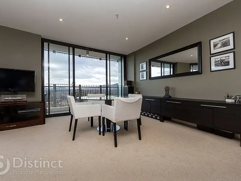 326/1 Mouat Street, Lyneham, photo 4