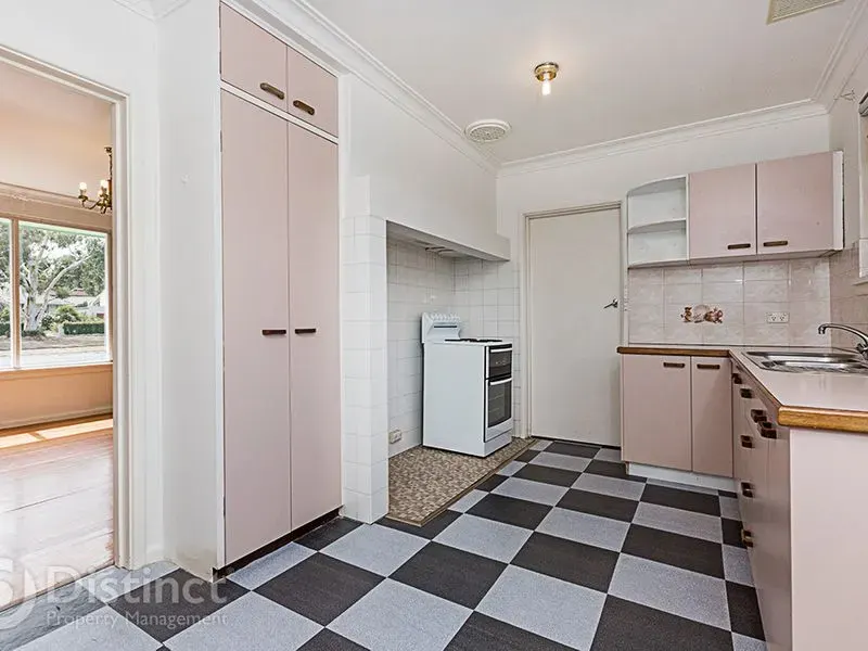 44 Phillip Avenue, Downer, photo 2