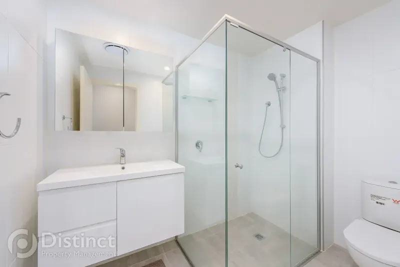 2/109 Canberra Avenue, Griffith, photo 7
