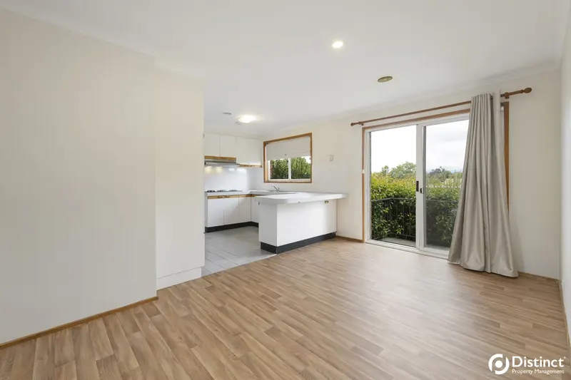 102 Louisa Lawson Crescent, Gilmore, photo 4
