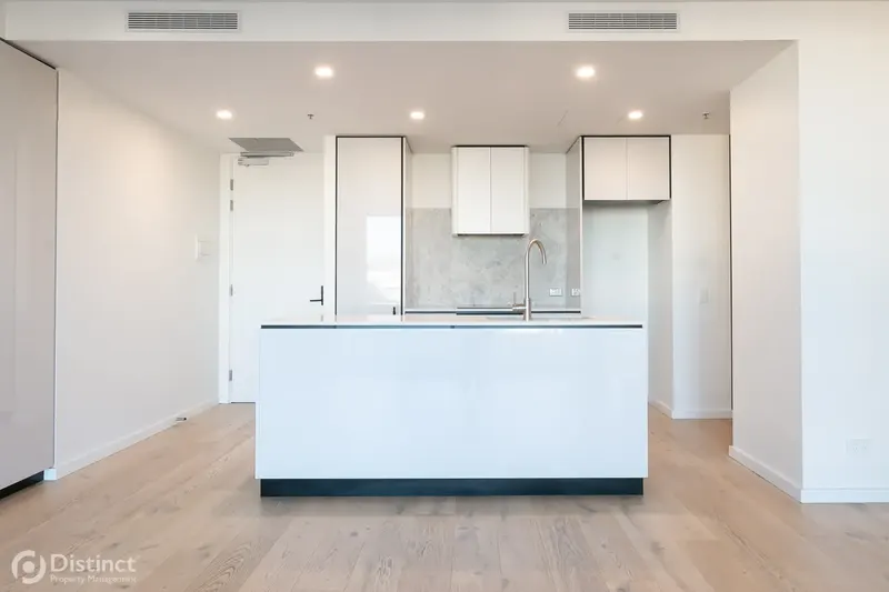 602/39 London Cir, Canberra, photo 3